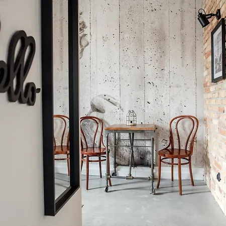 Aparthotel Loftlakasom**** Veszprém