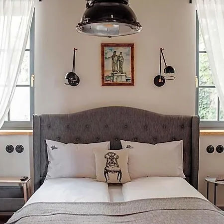 Loftlakasom**** 4* Veszprém