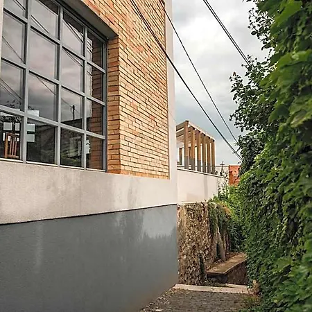 Loftlakasom**** 4*